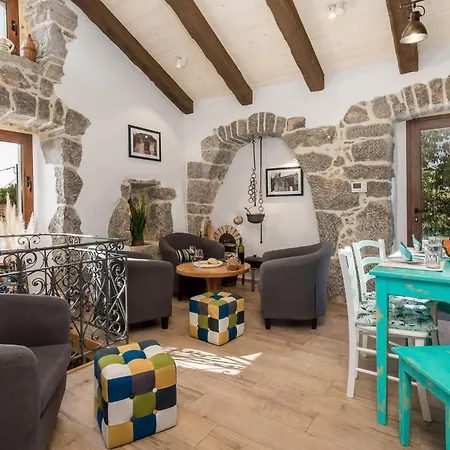 Ferienhaus Awesome In With Kitchen *