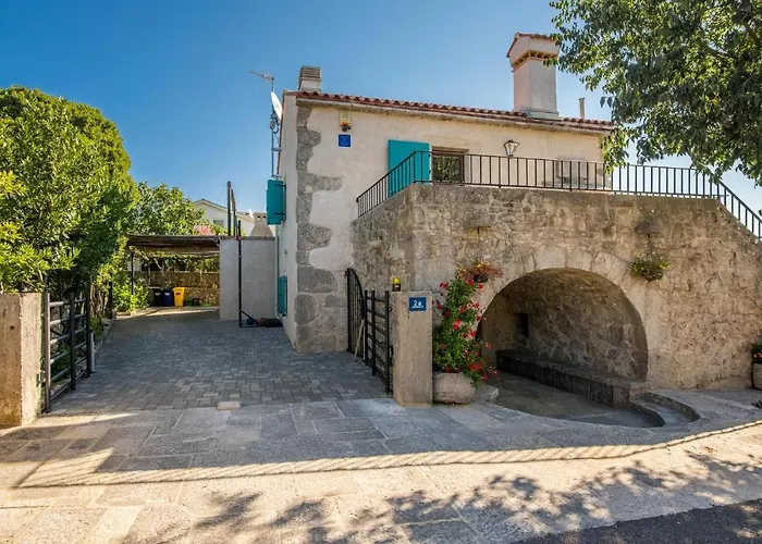 Awesome In With Kitchen