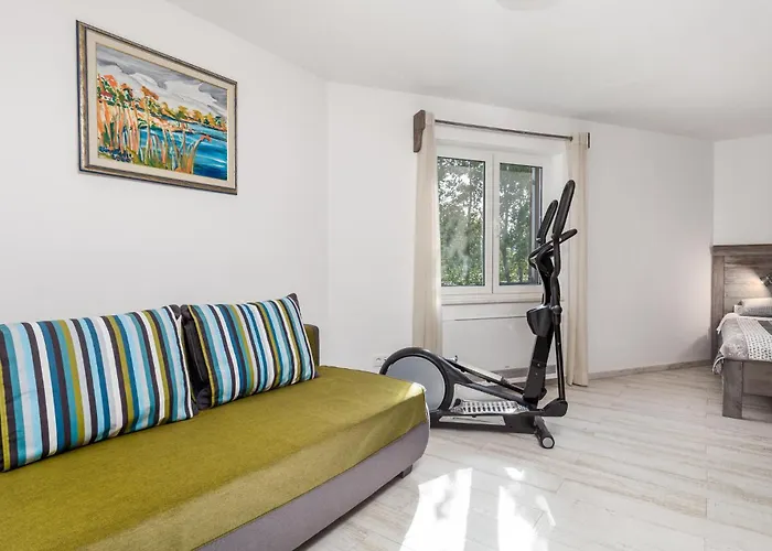 Awesome In With Kitchen Prázdninový dům *