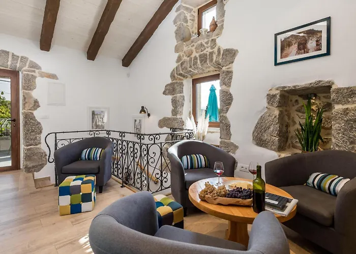 Awesome In With Kitchen