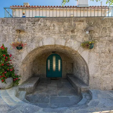 Awesome In With Kitchen