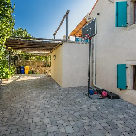 Awesome In With Kitchen *