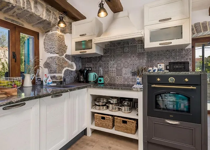 Awesome In With Kitchen